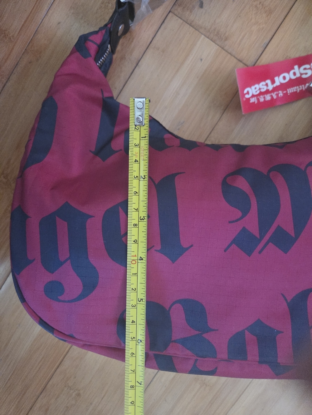 NWT LeSportsac By Gwen Stefani L.A.M.B. Red Mega Hobo Shoulder Bag with Black - Picture 11 of 12
